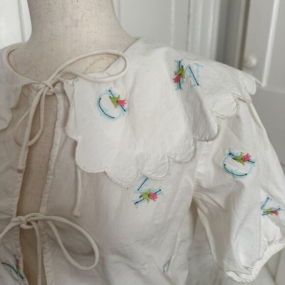 Damson Madder White Floral Collared Tie Top - Picture 3 of 5